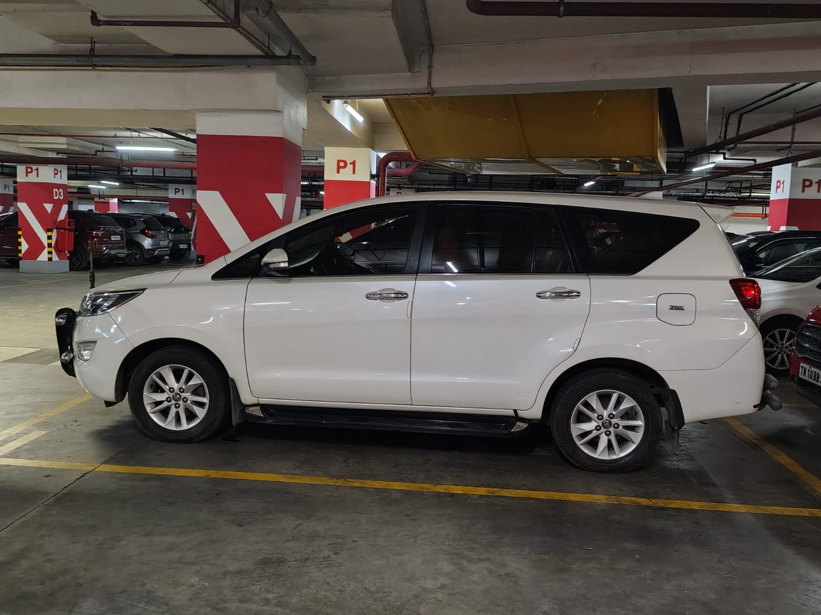 Garuda Travels Innova Crysta taxi